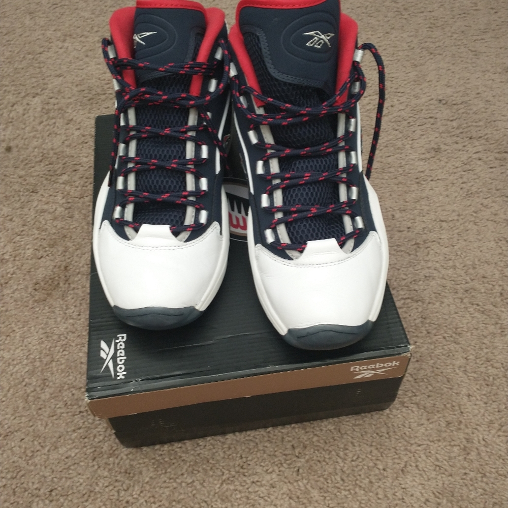 Men's shoes